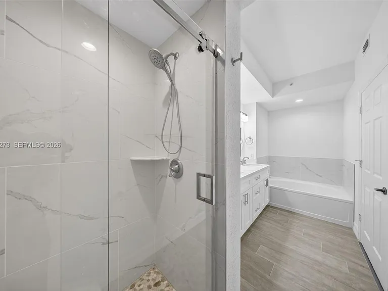 7925 Preserve Cir #316 — Photo 17