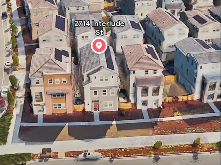 2714 Interlude St — Photo 2