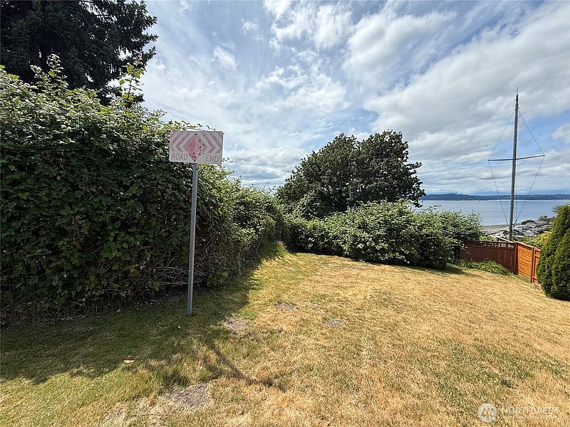 2nd image of 37 XX 59th Avenue SW