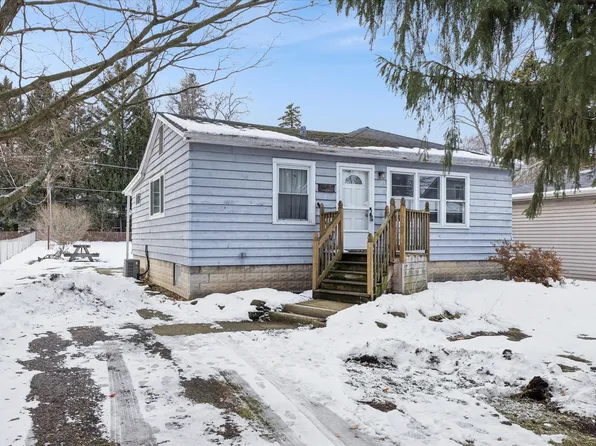 4714 Schwartz Ave, Lisle, IL 60532