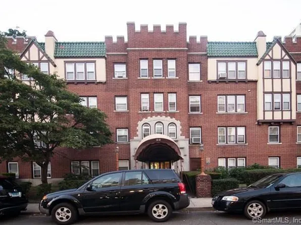22 Glenbrook Rd APT 301, Stamford, CT 06902
