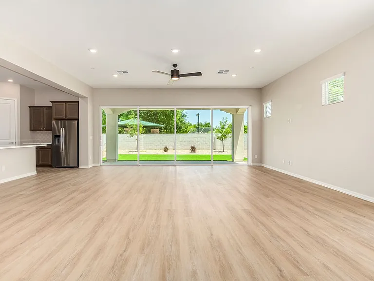 1657 S Sailors Ct — Photo 4