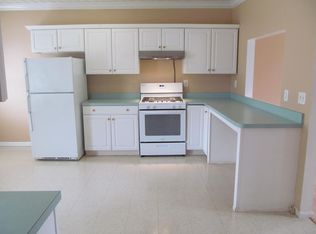 43 La Grange St, Raritan, NJ 08869