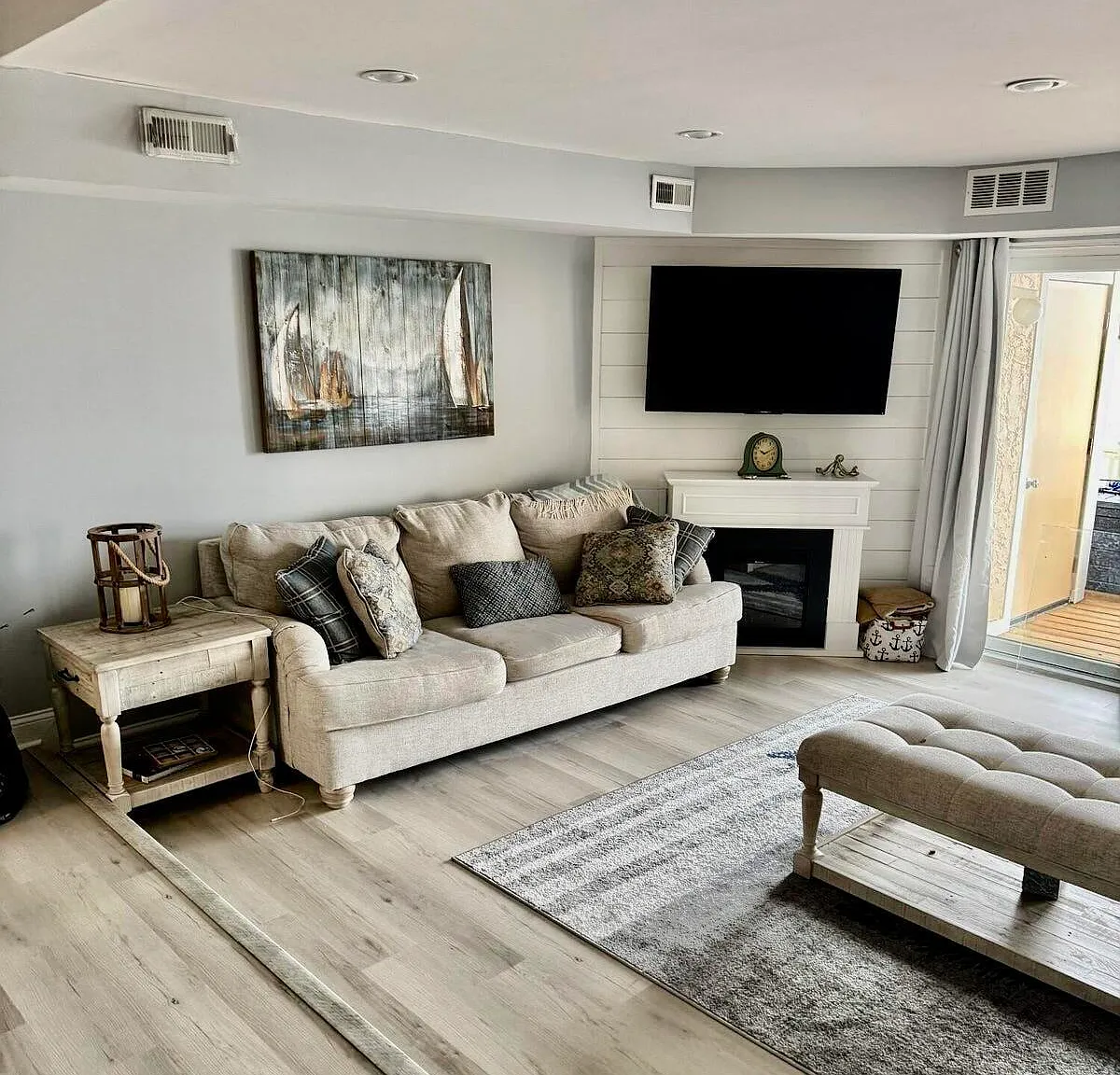 2 bed, 3.5 bath, 1728 sqft, $3,500 — Photo 4