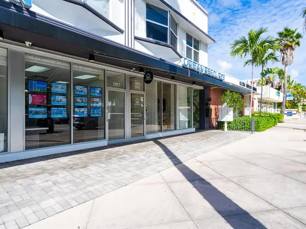 1197 71st St, Miami Beach, FL 33141