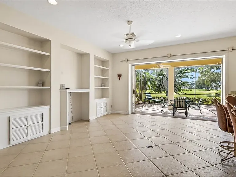 3210 Bent Pine Dr — Photo 8