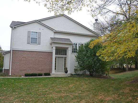 3rd image of 2958 Peachtree Cir