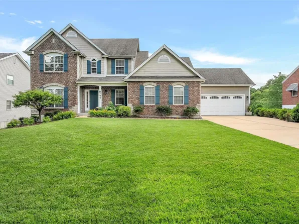 8744 W Kingsbury Ave, Saint Louis, MO 63124
