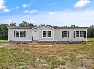 829 Loop Rd, Bunnlevel, NC 28323