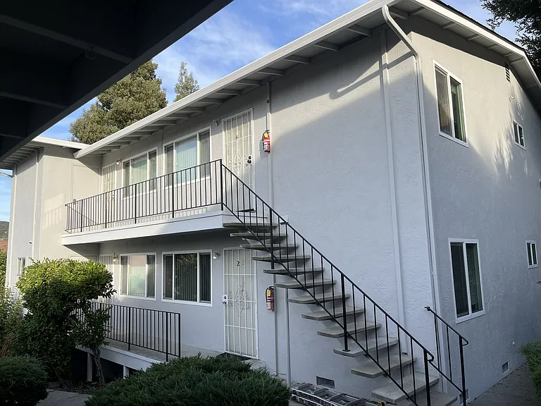 31 Leisure Ln #2 — Photo 4