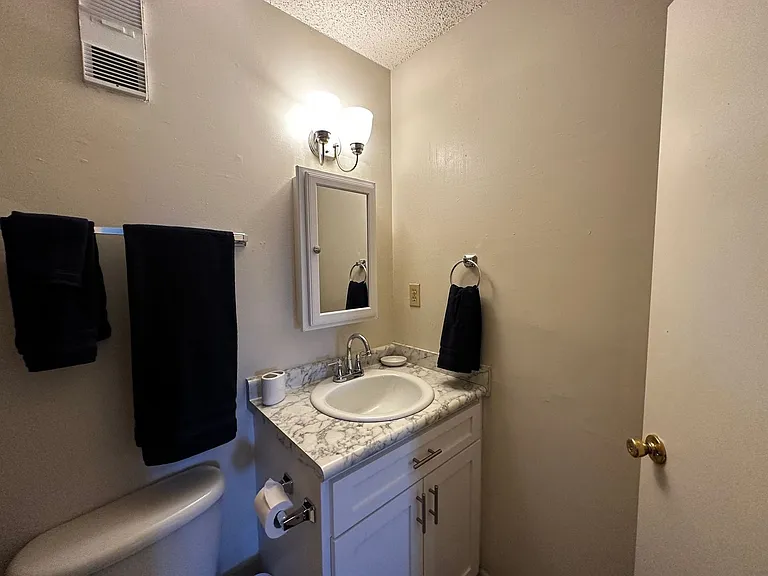403 Hayden Rd #220 — Photo 11