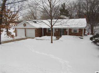 249 N 134th St, Bonner Springs, KS 66012