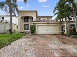 Walnut Creek, Pembroke Pines, FL 33024