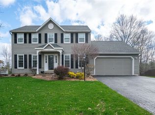 7696 Mountain Ash, Liverpool, NY 13090