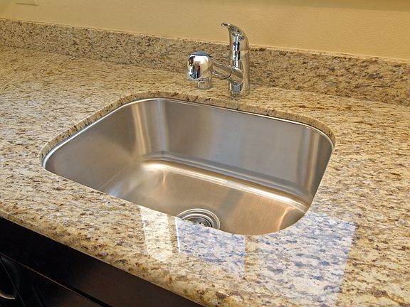 Undermount Kitchen Sink