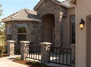 2508 21st Ave, Kingsburg, CA 93631