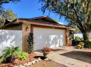 707 Druid Way, Lutz, FL 33548