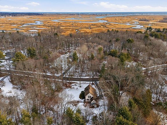 5th image of 39 Coach Lane