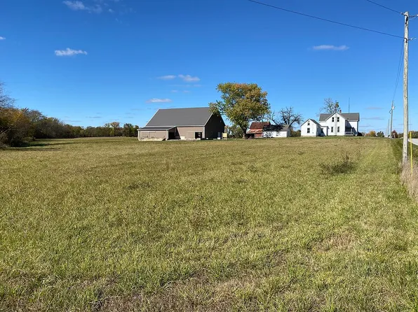 11075 Bay Rd, New Knoxville, OH 45871