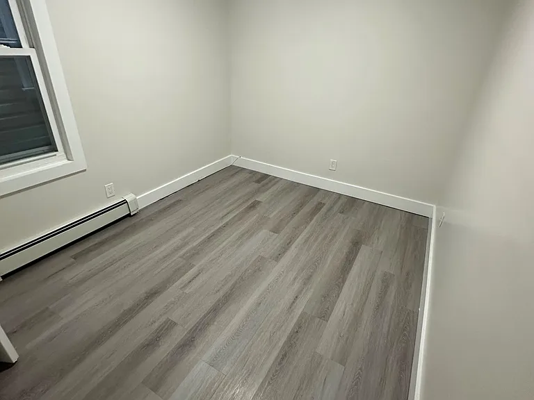 110 Milford Ave #1F — Photo 7