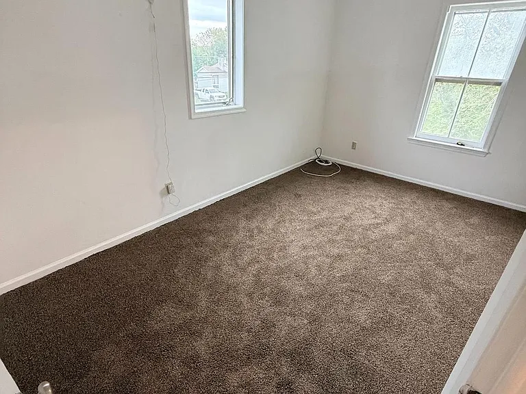 1134 E Park Ave — Photo 14