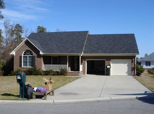 1009 Castlebay Ct, Fayetteville, NC 28303
