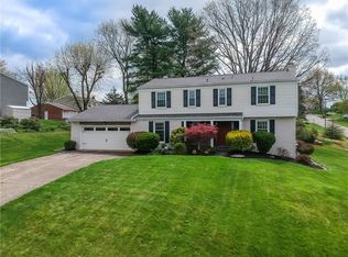 1346 Old Meadow Rd, Pittsburgh, PA 15241