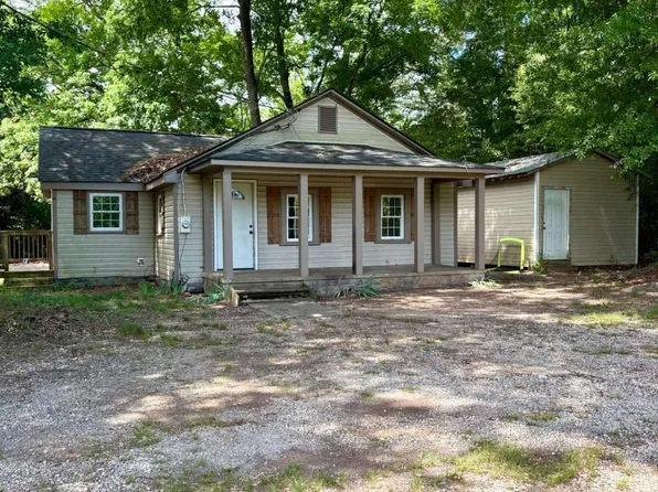 34 Berea Church Rd, Commerce, GA 30530