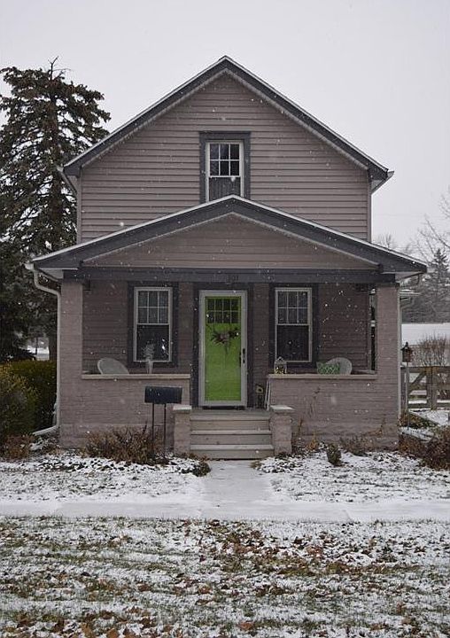 1st image of 301 E Indiana Ave