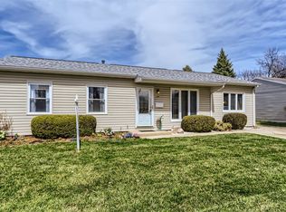 620 Avalon Ave, Romeoville, IL 60446