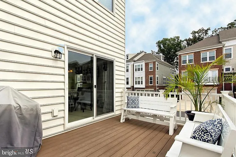42685 Orefield Ter — Photo 22
