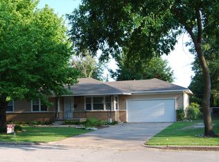 42 W Ash St, Skiatook, OK 74070