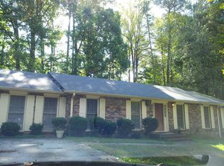 5493 Bishops Cir, Norcross, GA 30093