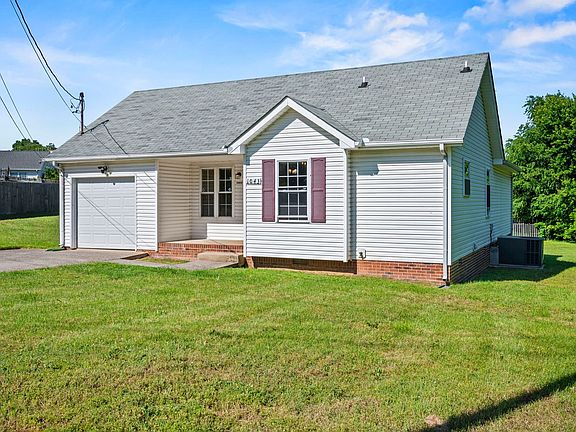 2nd image of 1043 Holly Rock Ct