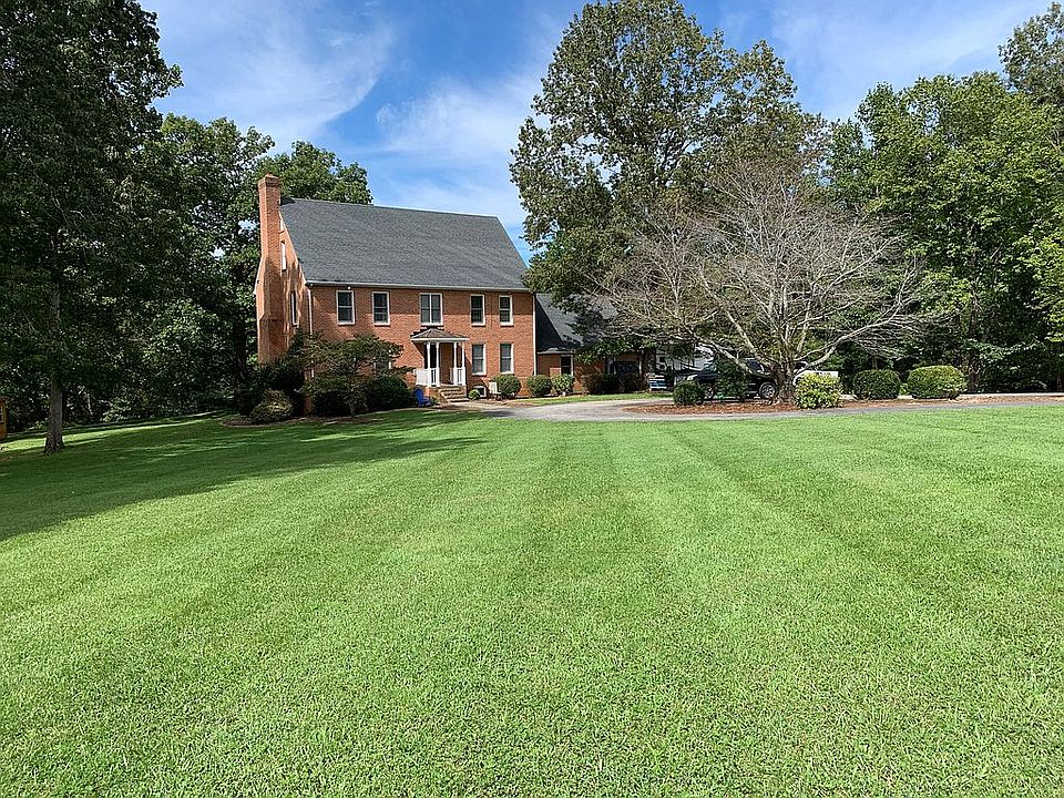 1st image of 170 Gartin Pl