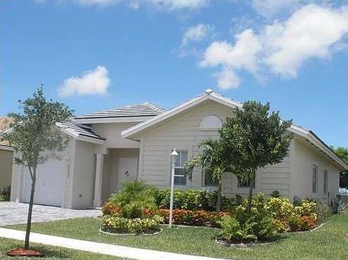 1st image of 547 SE 31st Ave