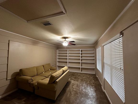 4th image of 263 N Villas Ct APT B