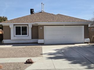 516 Foyt Dr SW, Albuquerque, NM 87121