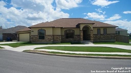 1st image of 1102 Two Wood Way