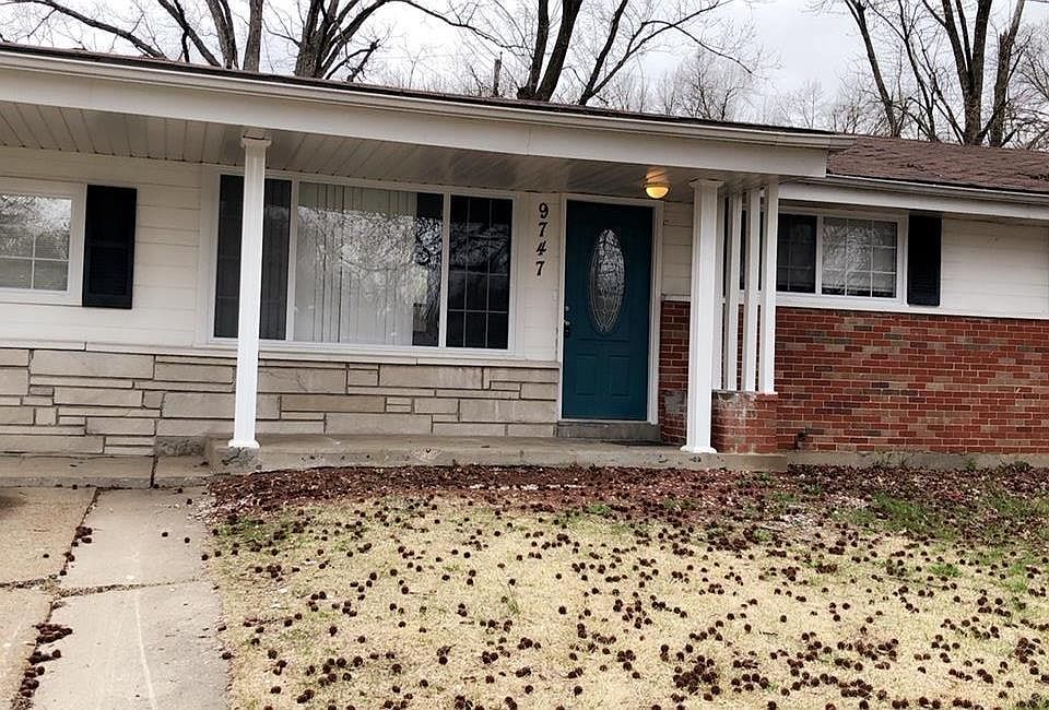 1st image of 9747 Portage Dr
