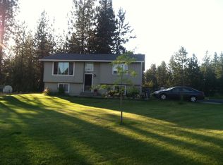 11564 W Meadowview Ln, Nine Mile Falls, WA 99026