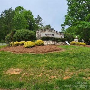 8215 Max Meadows Dr #18, Charlotte, NC, 28227
