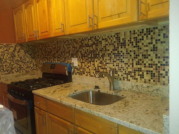5th image of 920 Jonathon Ct Floor 1