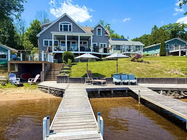 121 Maple St, East Brookfield, MA 01515