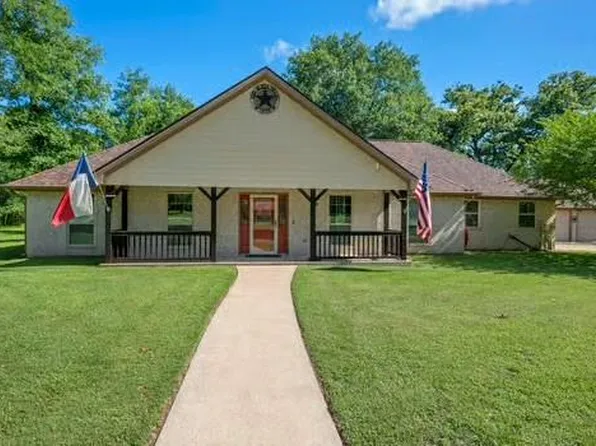4529 Quiet Waters, North Zulch, TX 77872