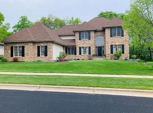 2015 Foggy Mountain Pass, Waunakee, WI 53597