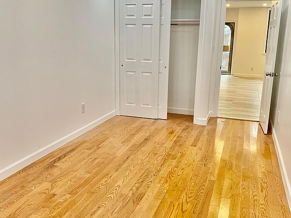 5th image of 8524 10th Ave Floor 2
