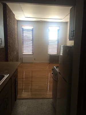 Rented by NCR Real Estate | media 17