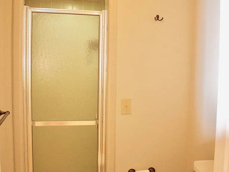 940 Saint Andrews Dr — Photo 21