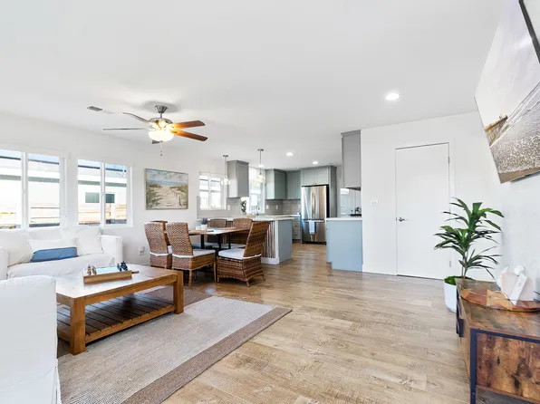 (undisclosed Address), Oceanside, CA 92054